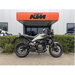 HUSQVARNA SVARTPILEN 401 24
