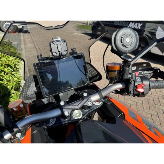 KTM SUPERDUKE 1290 GT ORANGE/BLACK ABS 23