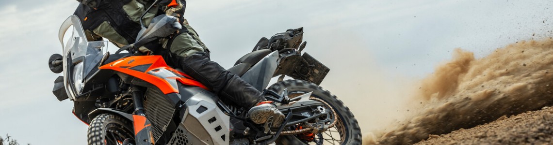 EEN WERELD VOL AVONTUUR WACHT OP JE MET DE VERFIJNDE KTM 790 ADVENTURE VAN 2025 EEN WERELD VOL AVONTUUR WACHT OP JE MET DE VERFIJNDE KTM 790 ADVENTURE VAN 2025