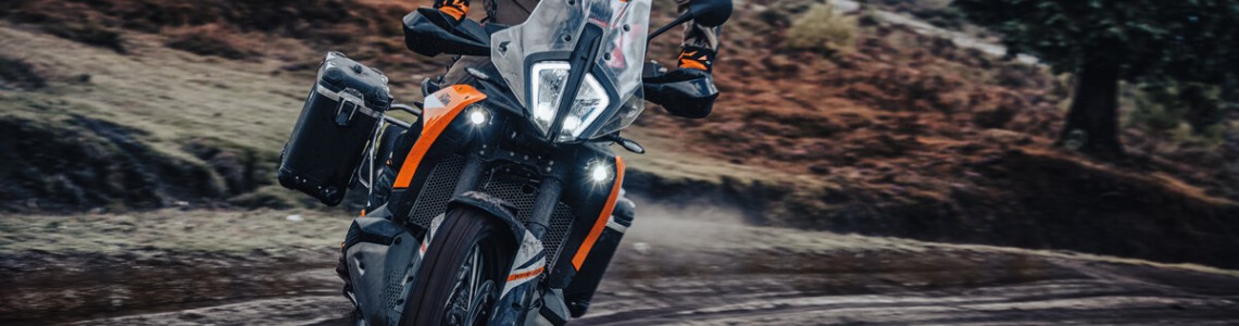 DURF JIJ HET AAN? BLAAS ALLE GRENZEN VOORBIJ MET DE 2023 KTM 890 ADVENTURE